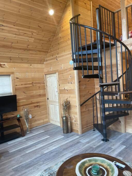 Cozy 1 Bedroom Cabin In The Heart Of Jonesborough Екстер'єр фото